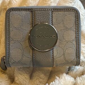 CoachLonnie Small Zip Around Wallet in Signature Jacquard in Marble Blue